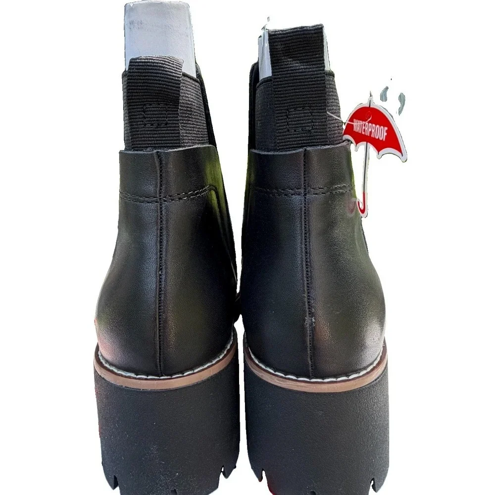 Blondo Danika Waterproof Chelsea Ankle Boots Women's US 9 Black Leather NWB